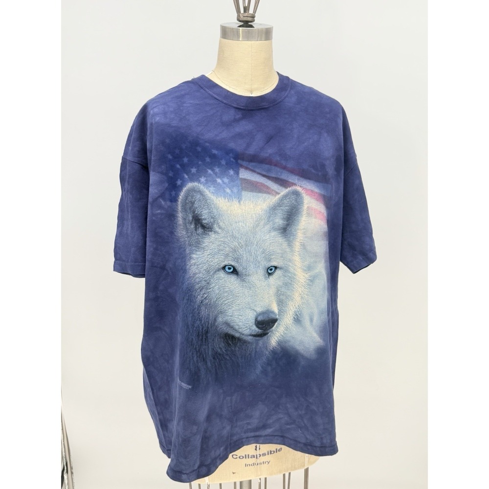 The Mountain Mens T-shirt Blue Patriotic White Wolf Retired Logo 2XL Fits XL USA